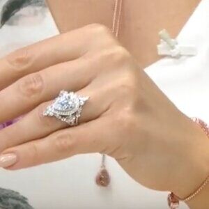 Gorgeous Vanna K Platineve Sterling Silver Ring Pear Floral Ring